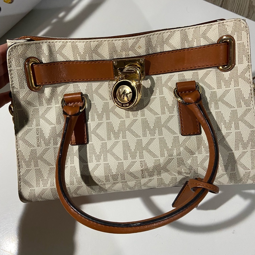 Michael Kors purse